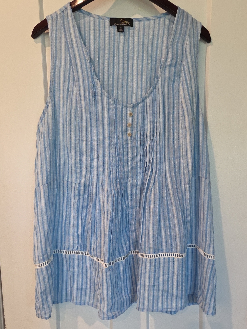Suzanne Betro Top Size 1X Sleevelees Top/Shirt
